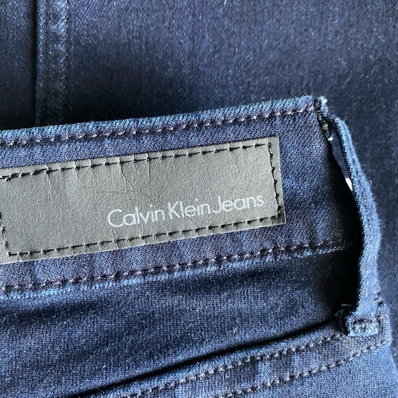 • NWT CALVIN KLEIN ultimate skinny jeans • - Picture 6 of 7